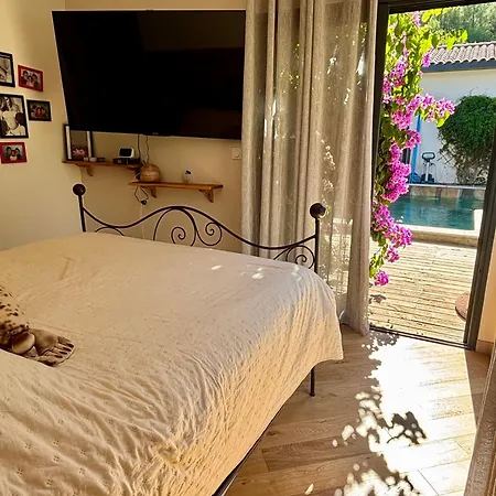 Ferienhaus Les Loges Florales - A Proximite De La Riviere Reals *
